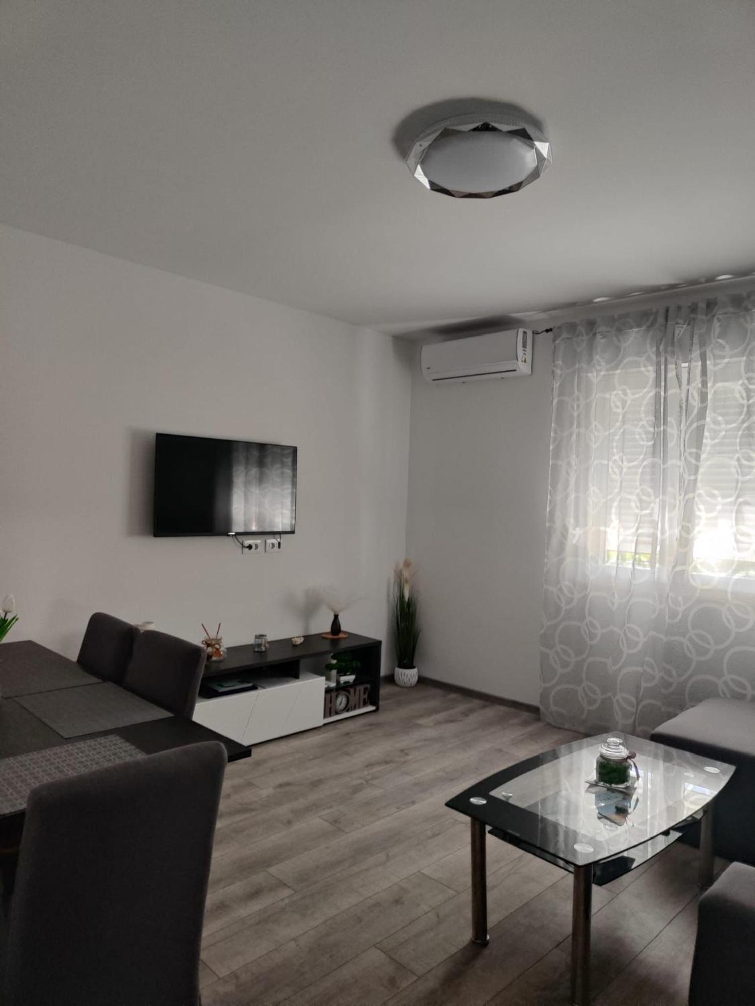 Ferienwohnung Anamaria Kaštela Exterior foto
